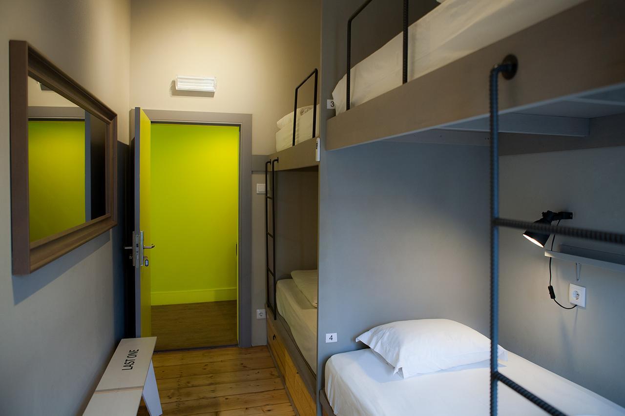 Bed 4-Bed Mixed Dormitory Room