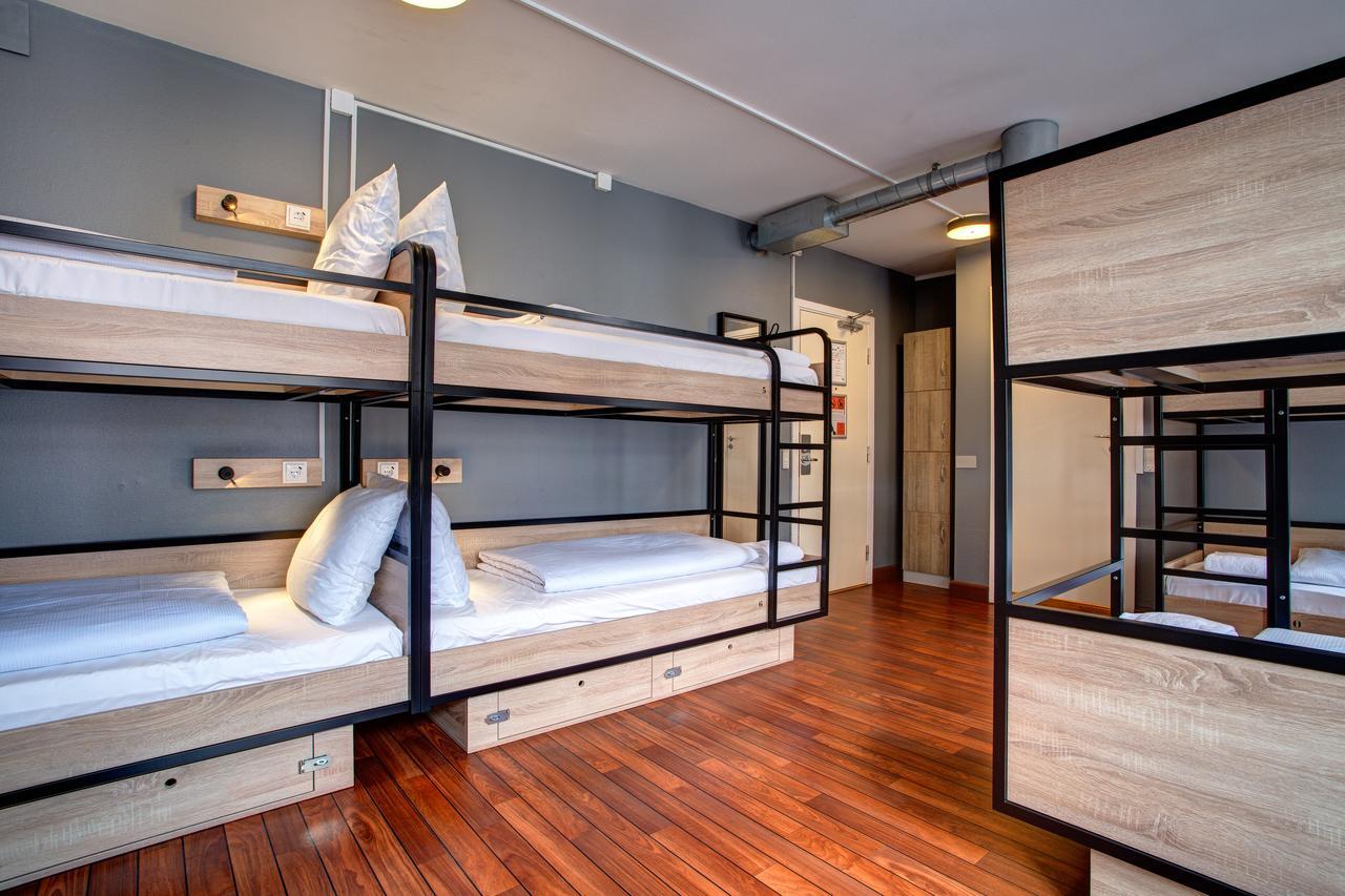 Bed in 10-Bed Mixed Dormitory Room