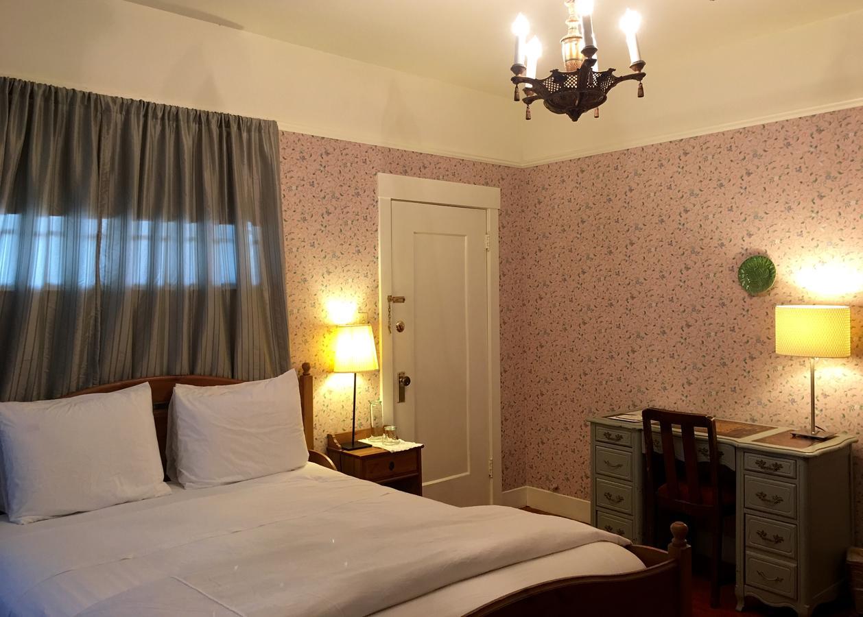Single Room with Bathroom