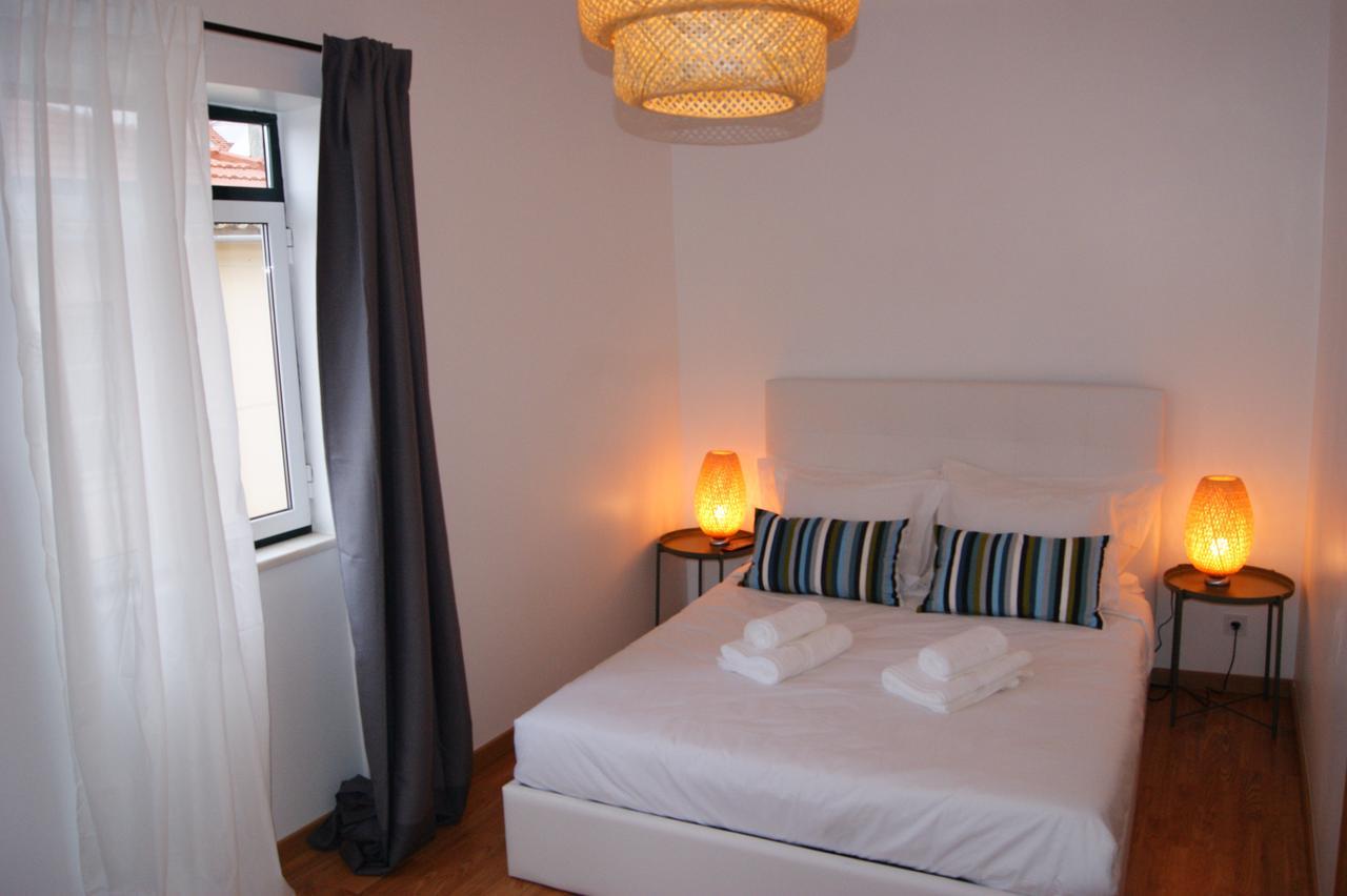 Deluxe Family Room with Shared Bathroom