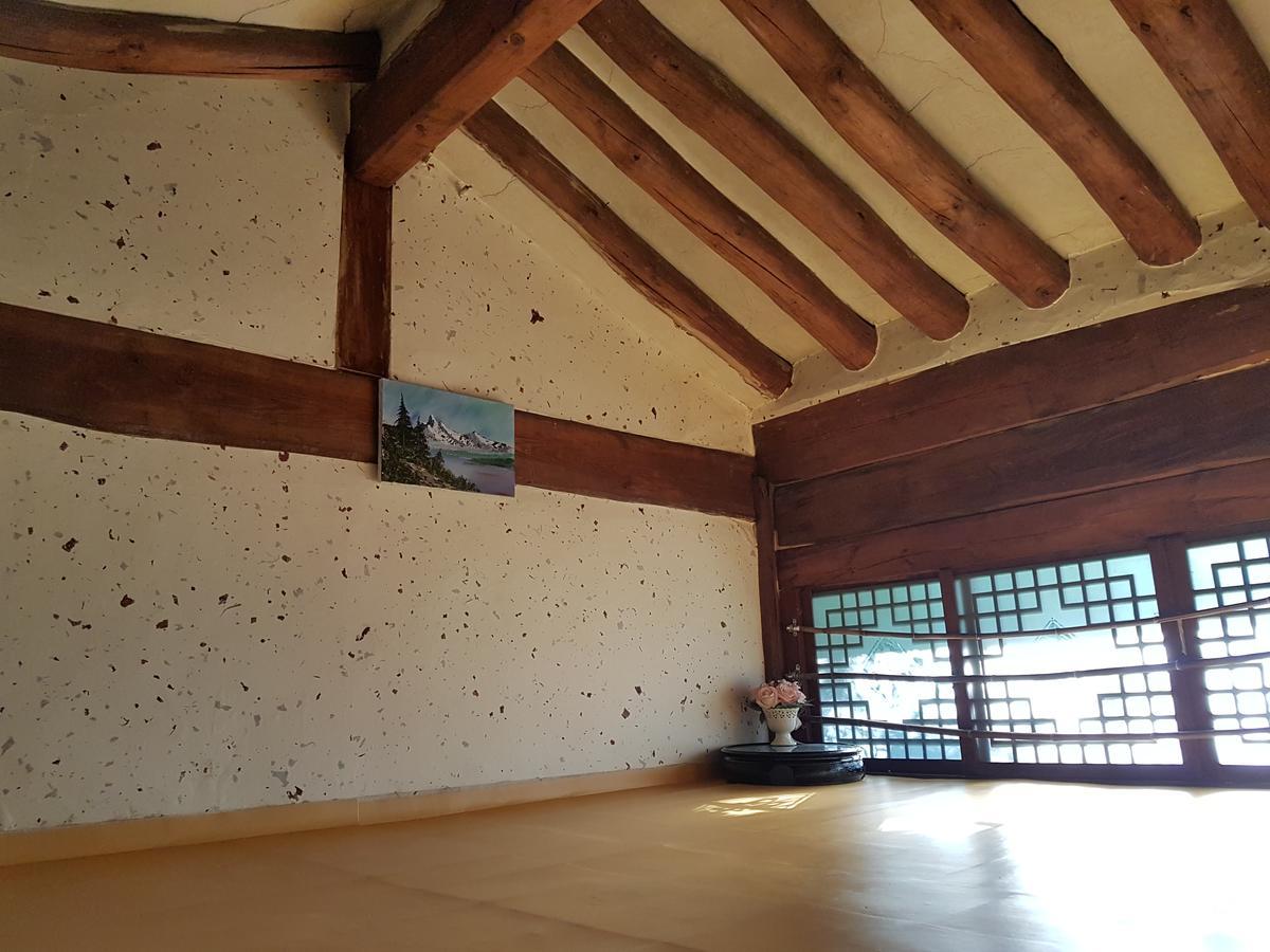 Quadruple Room with Private Bathroom
