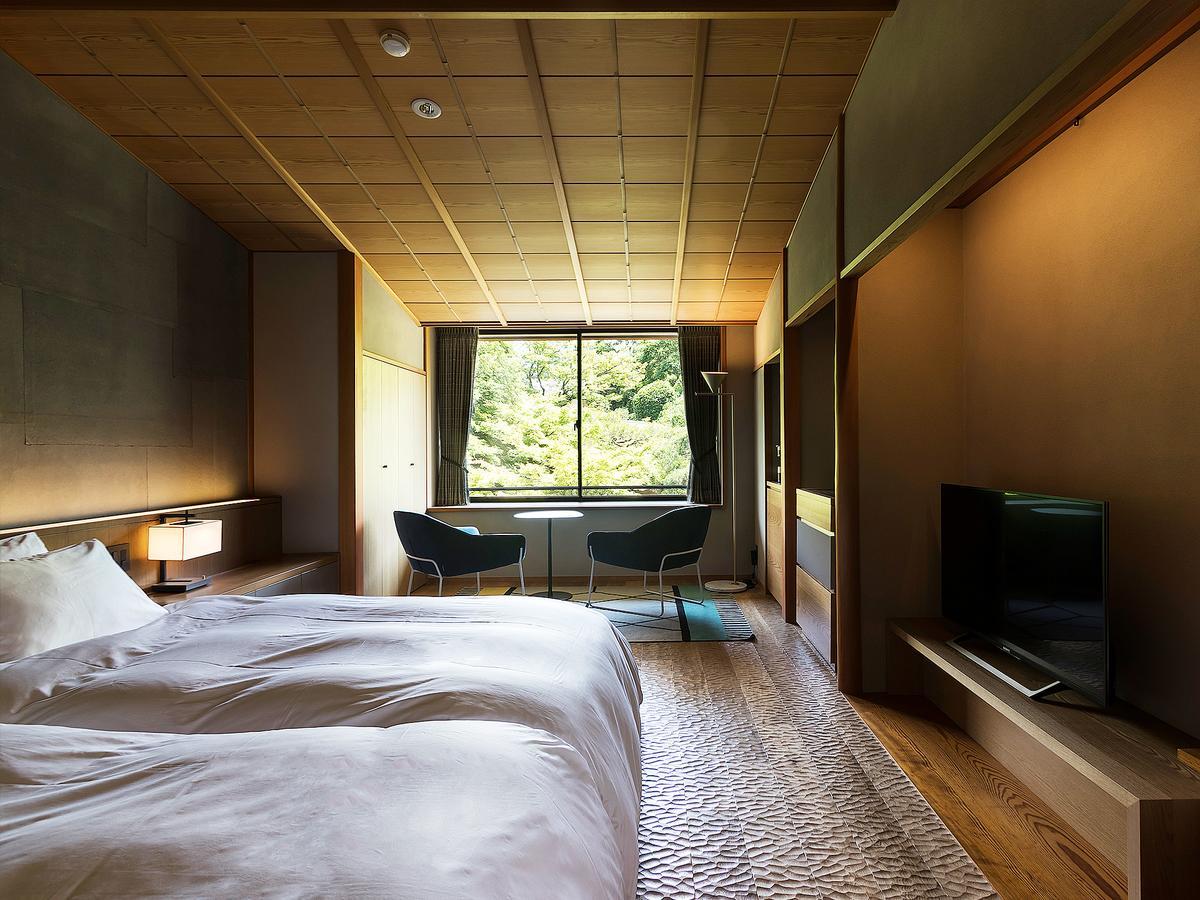 Superior Twin Room 203
