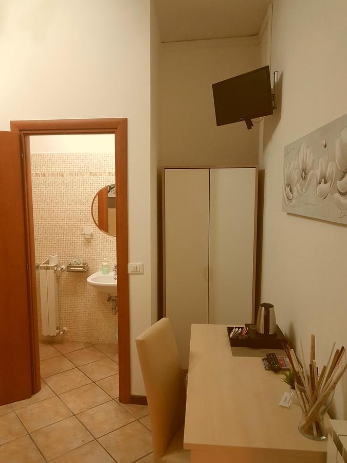 Double Room Private Bathroom