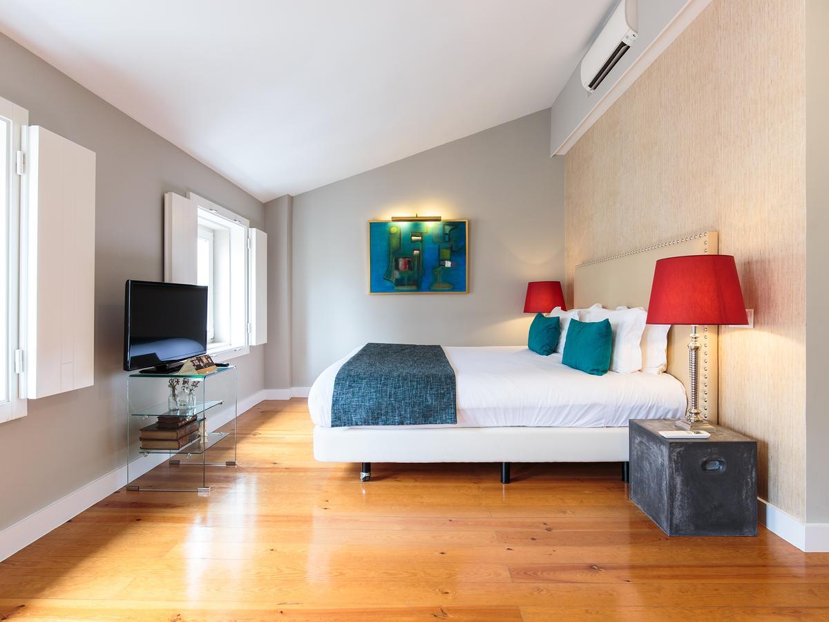 Junior Suite Street View