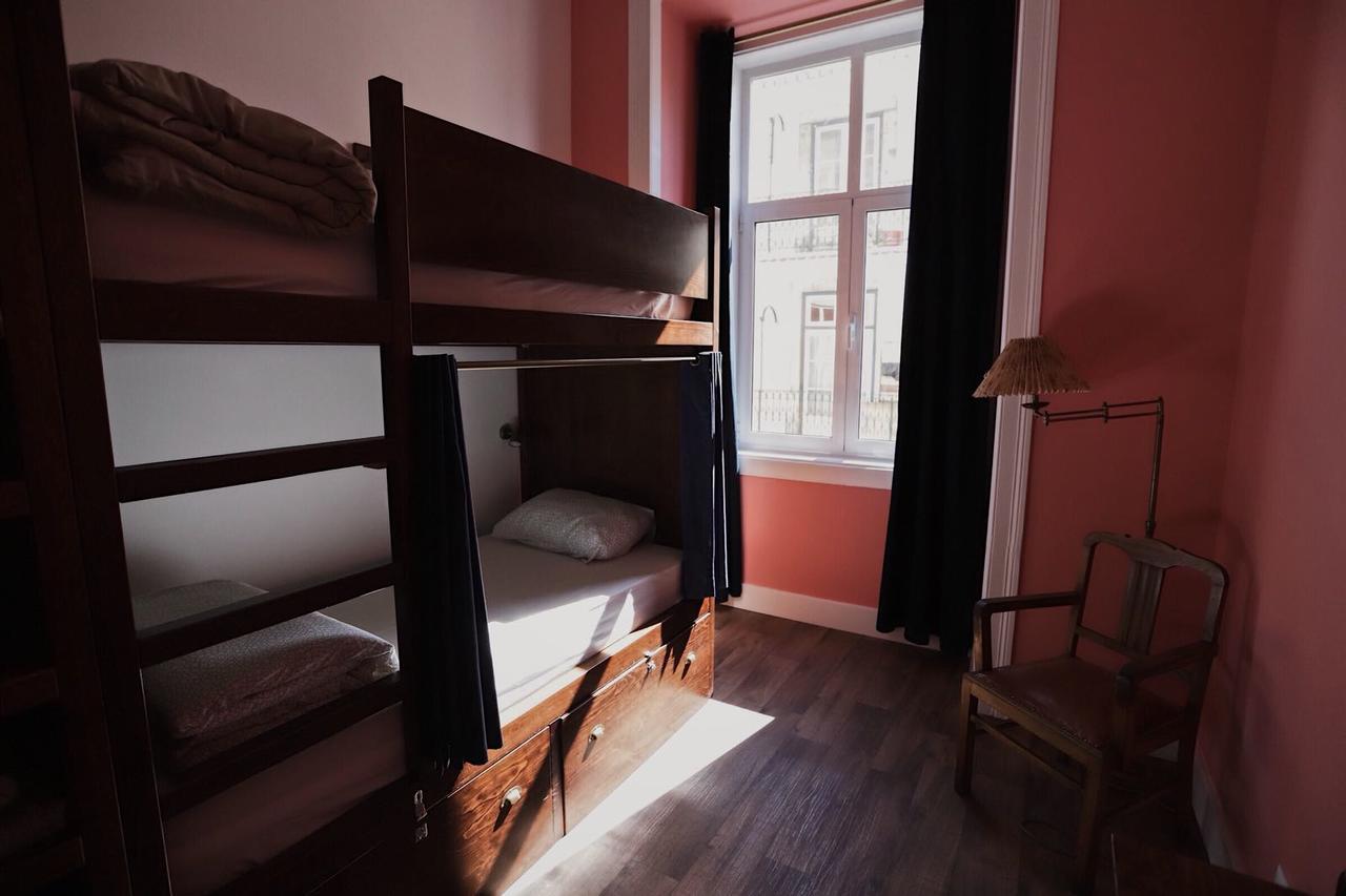 Bed 4-Bed Mixed Dormitory Room