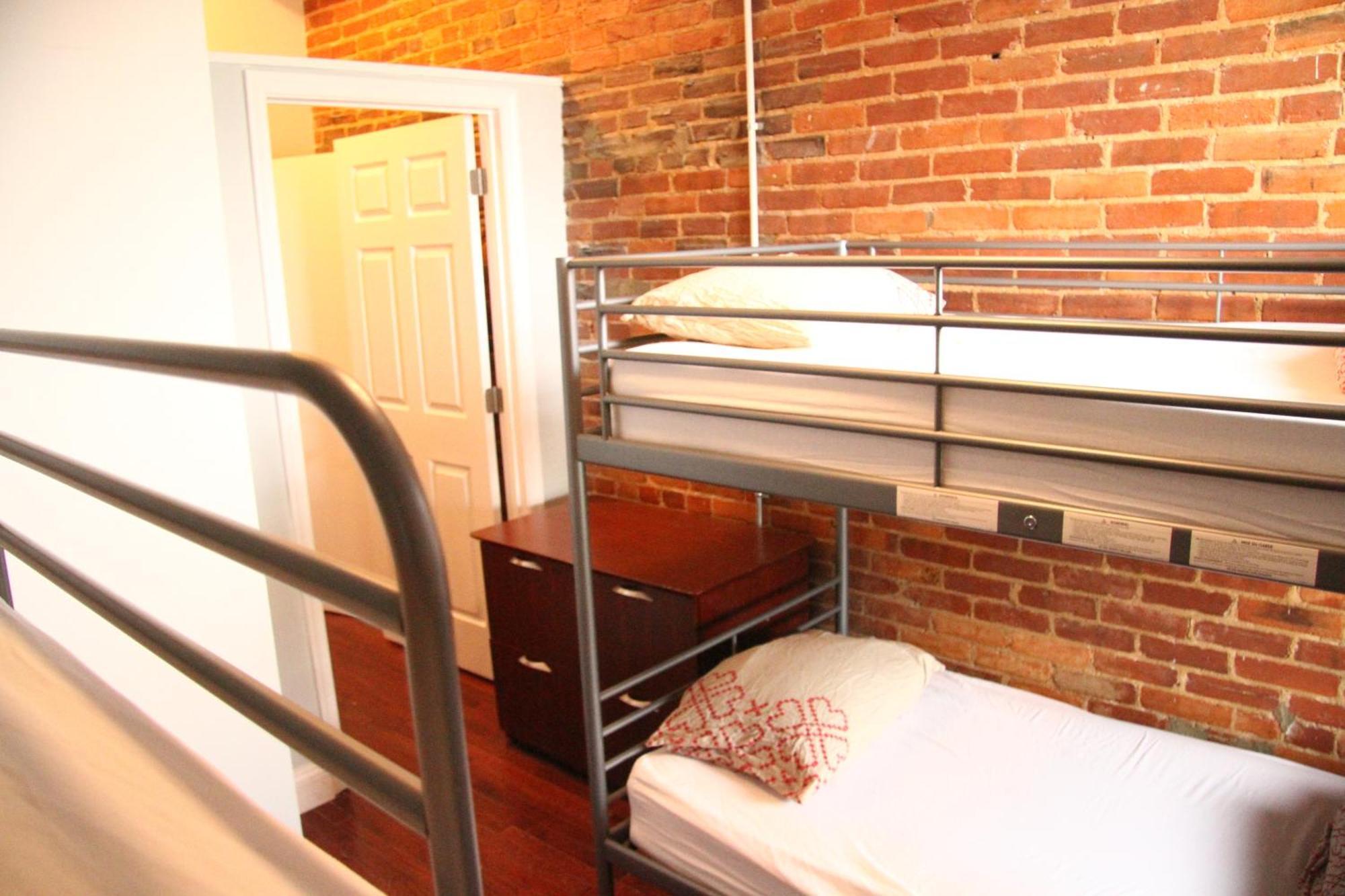 Bed in 4-Bed Mixed Dormitory Room