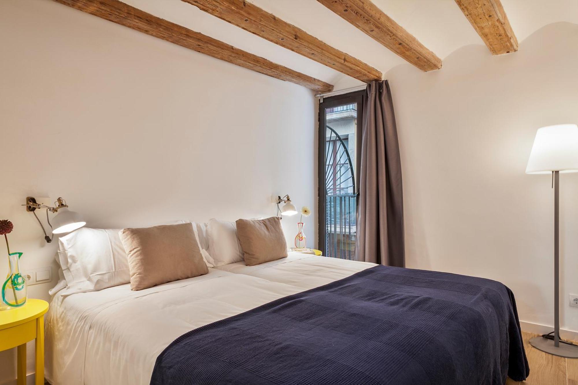 Large One-Bedroom Apartment