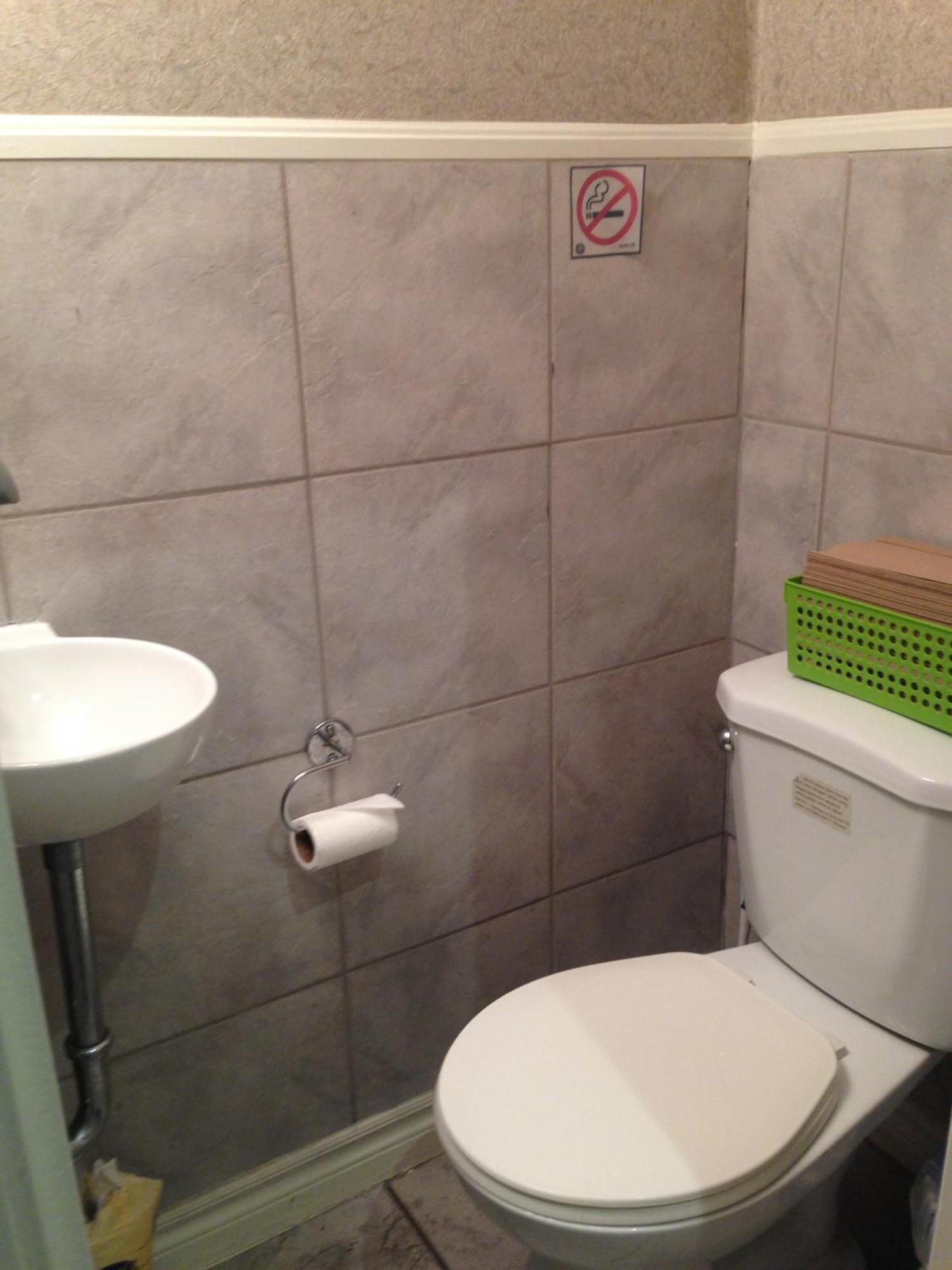 Basic Room with Double Bed and Shared Bathroom