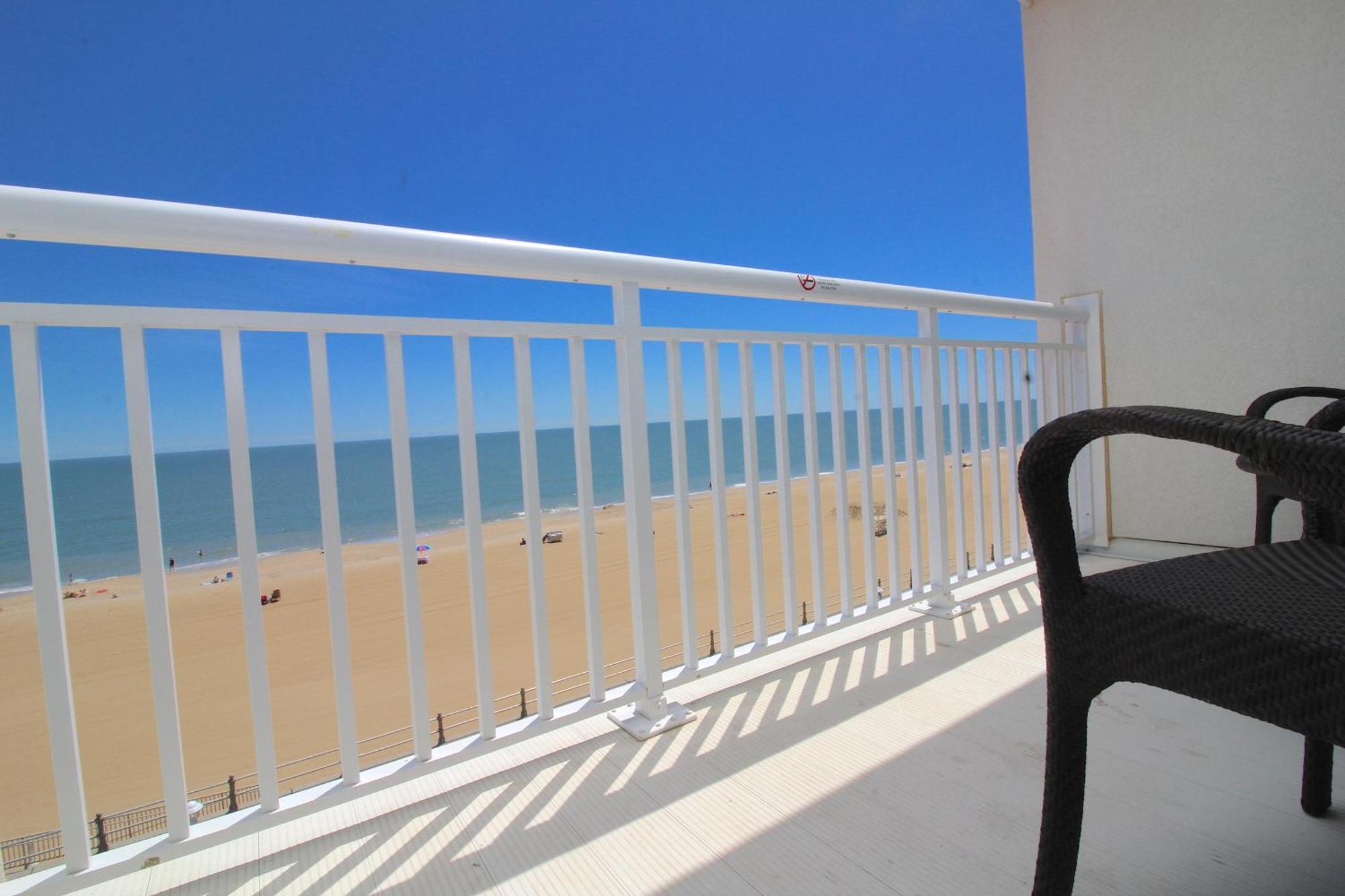 Suite Balcony,1197205162:JPEG