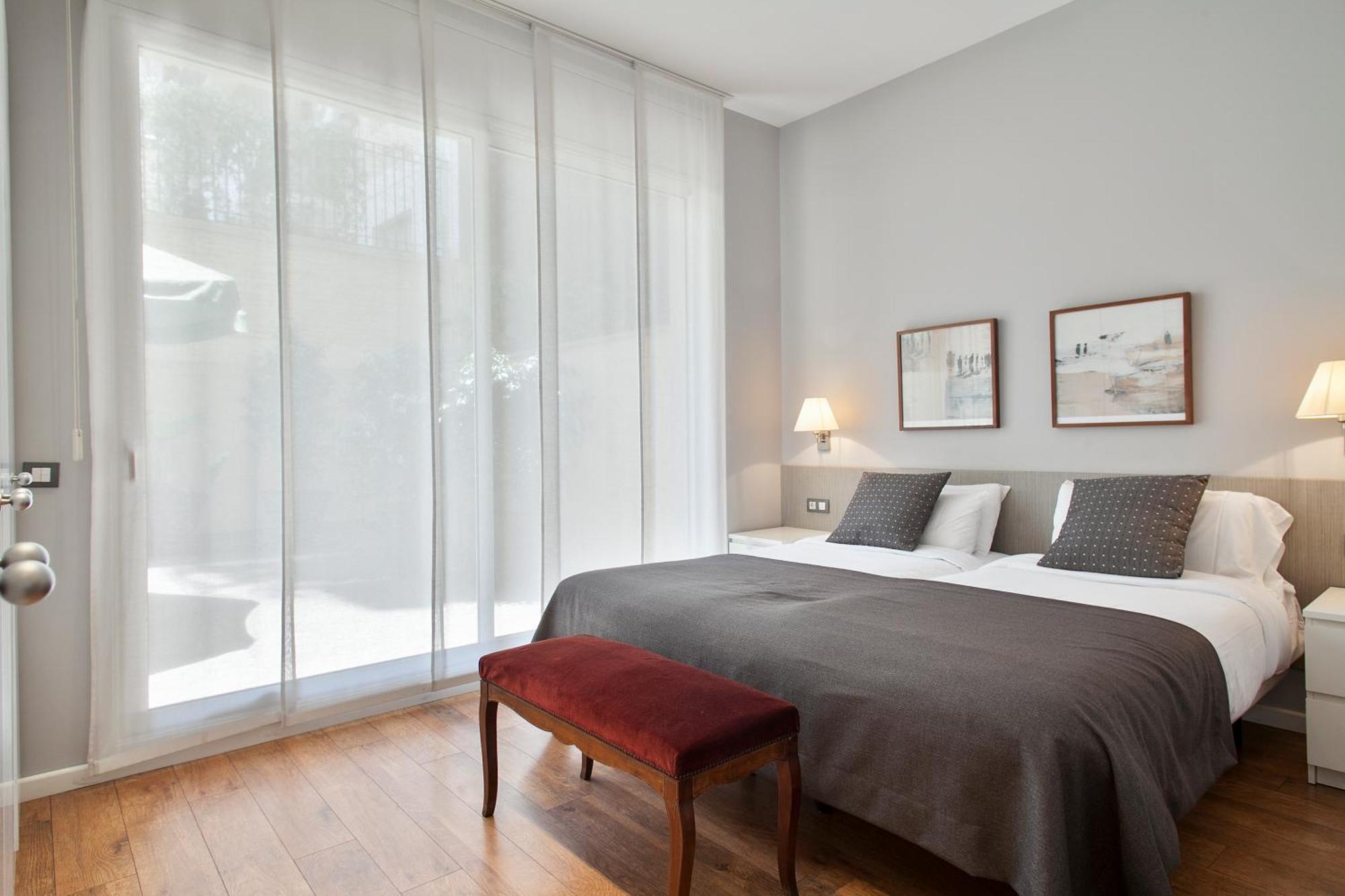 Premier One-Bedroom Apartment