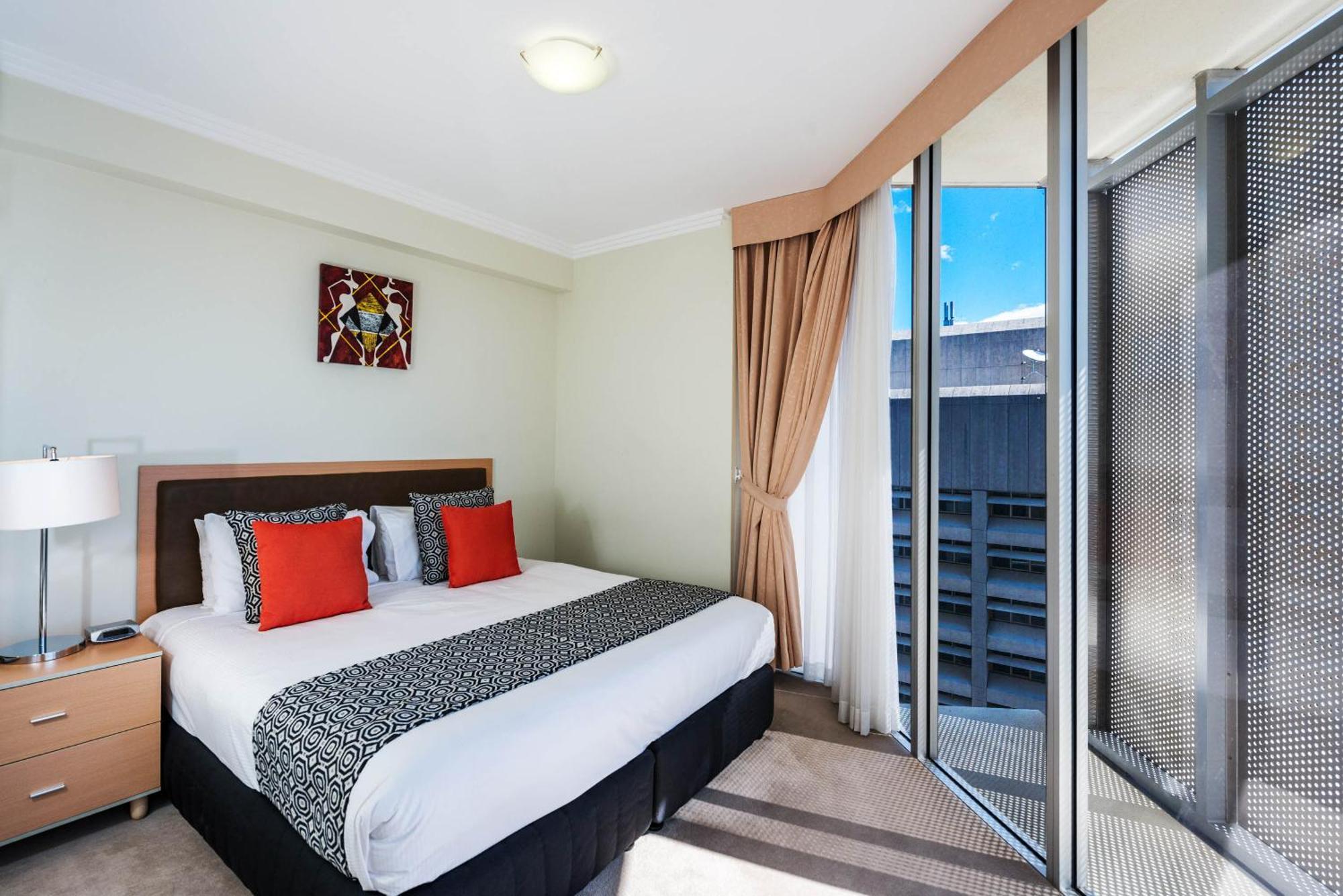 One-bedroom executive