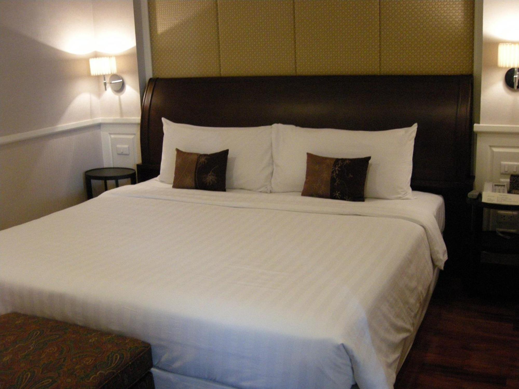Standard Double or Twin Room City View,1208970871:JPEG