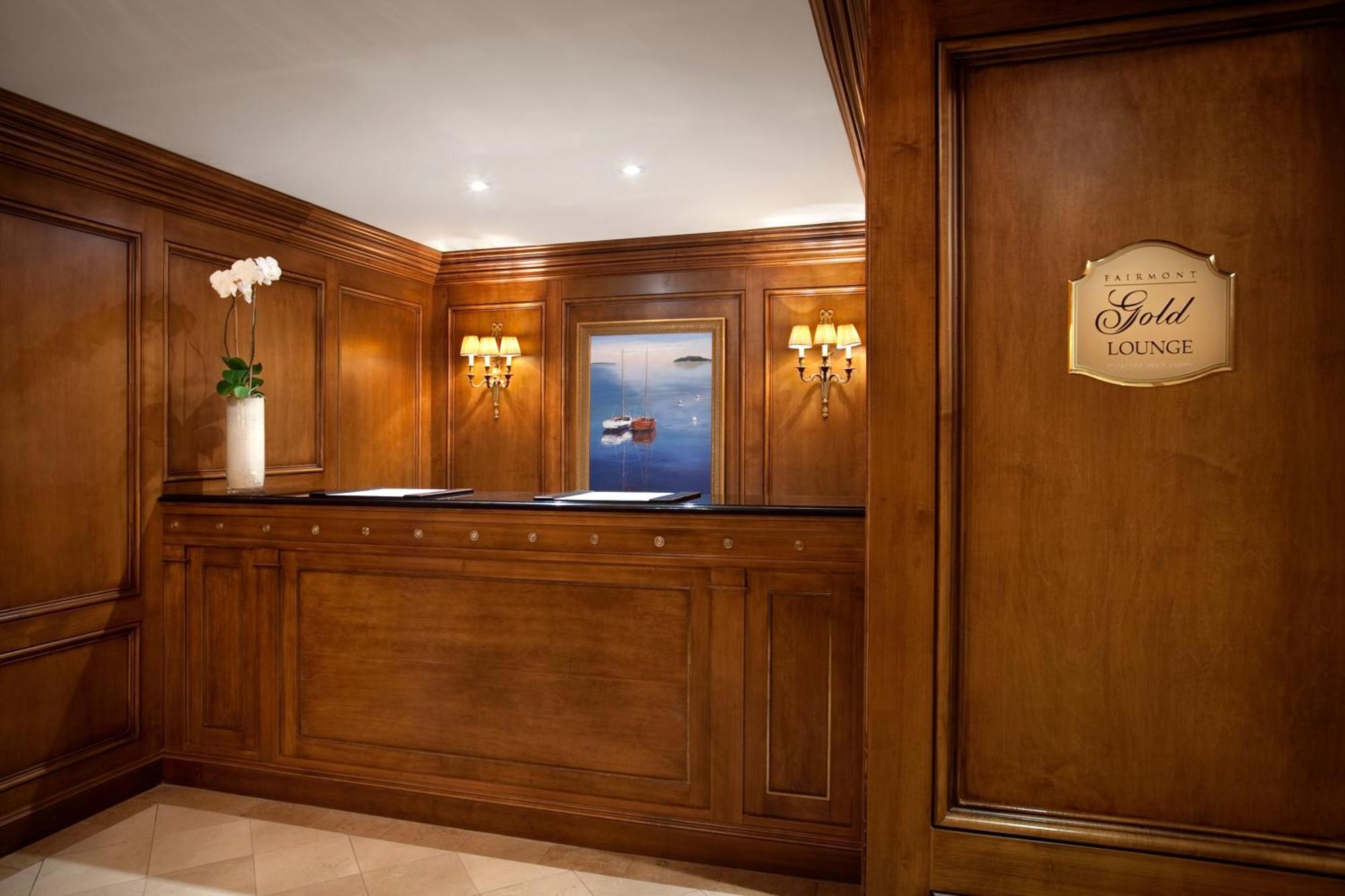 Fairmont Gold One Bedroom King Suite One King with Lounge Access