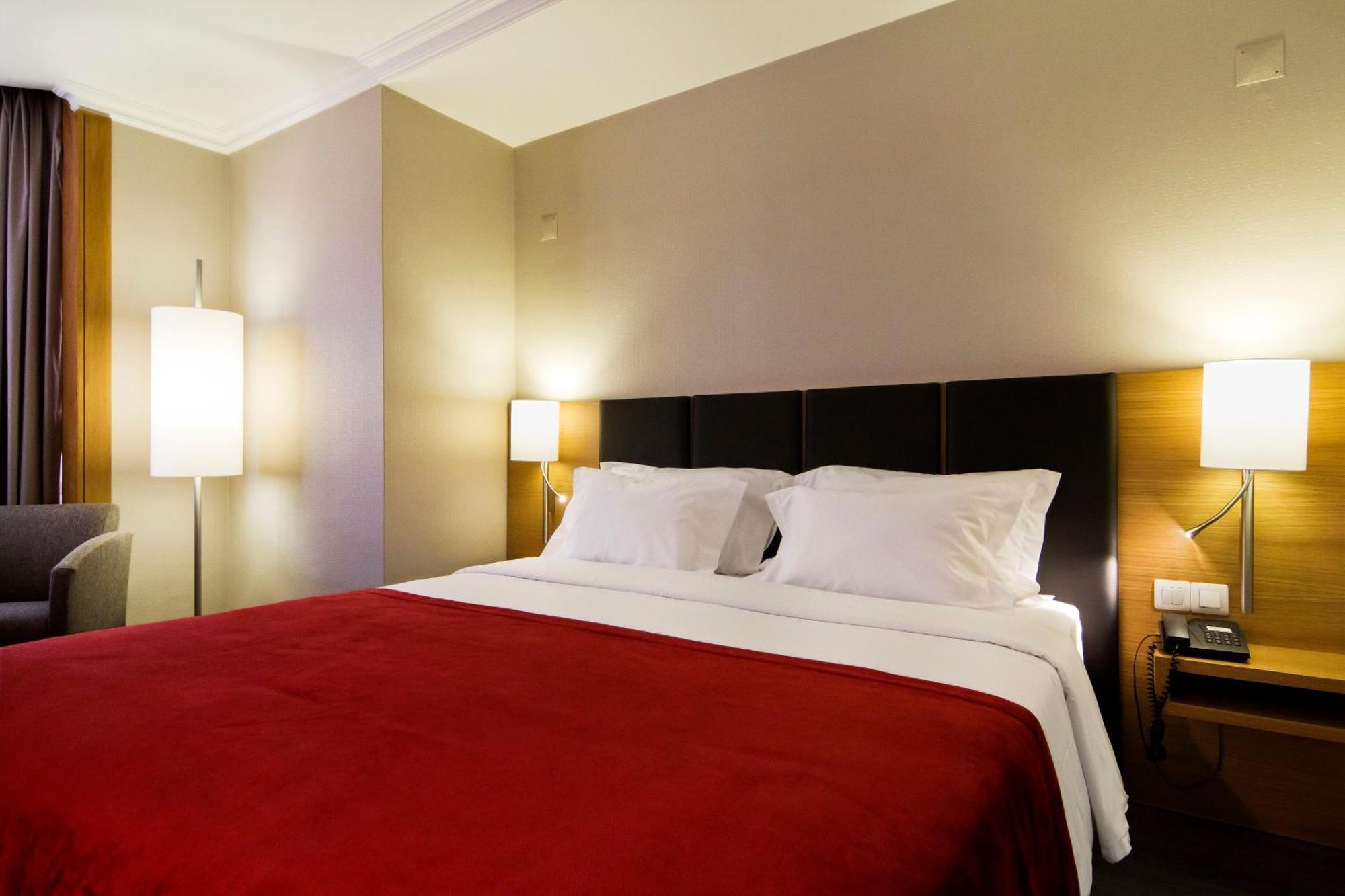 Special Offer - Family Room (2 Adults + 2 Children up to 12 years old)