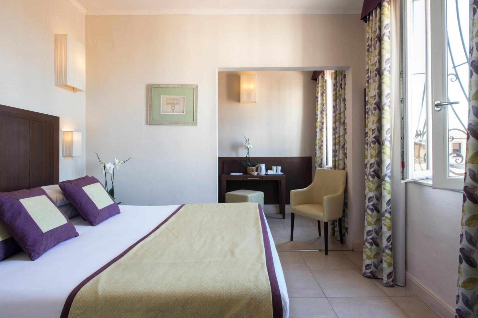 Double Room City View