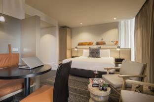 Brady Twin Room