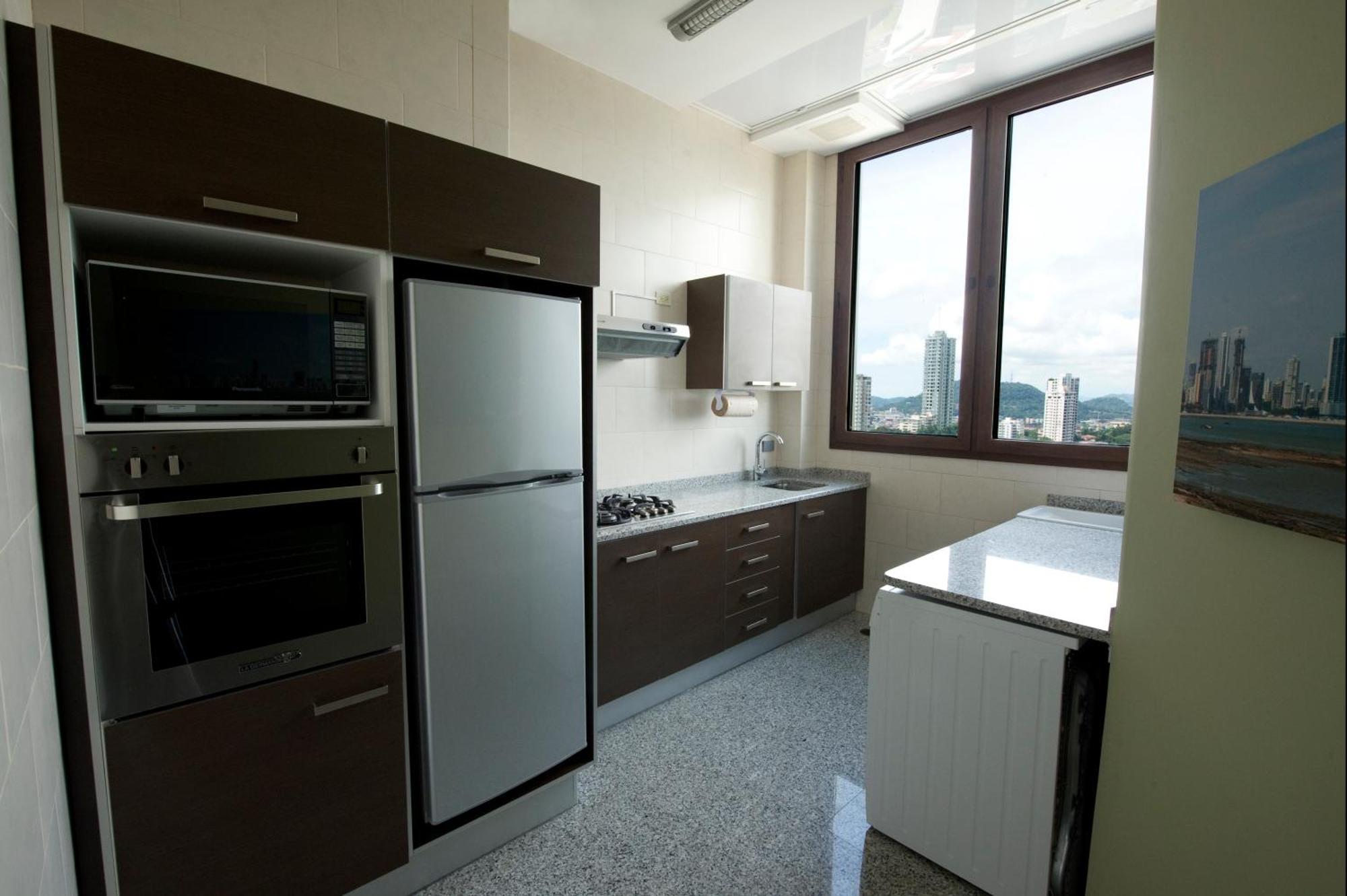 Three-Bedroom Penthouse Suite,706502566:JPEG