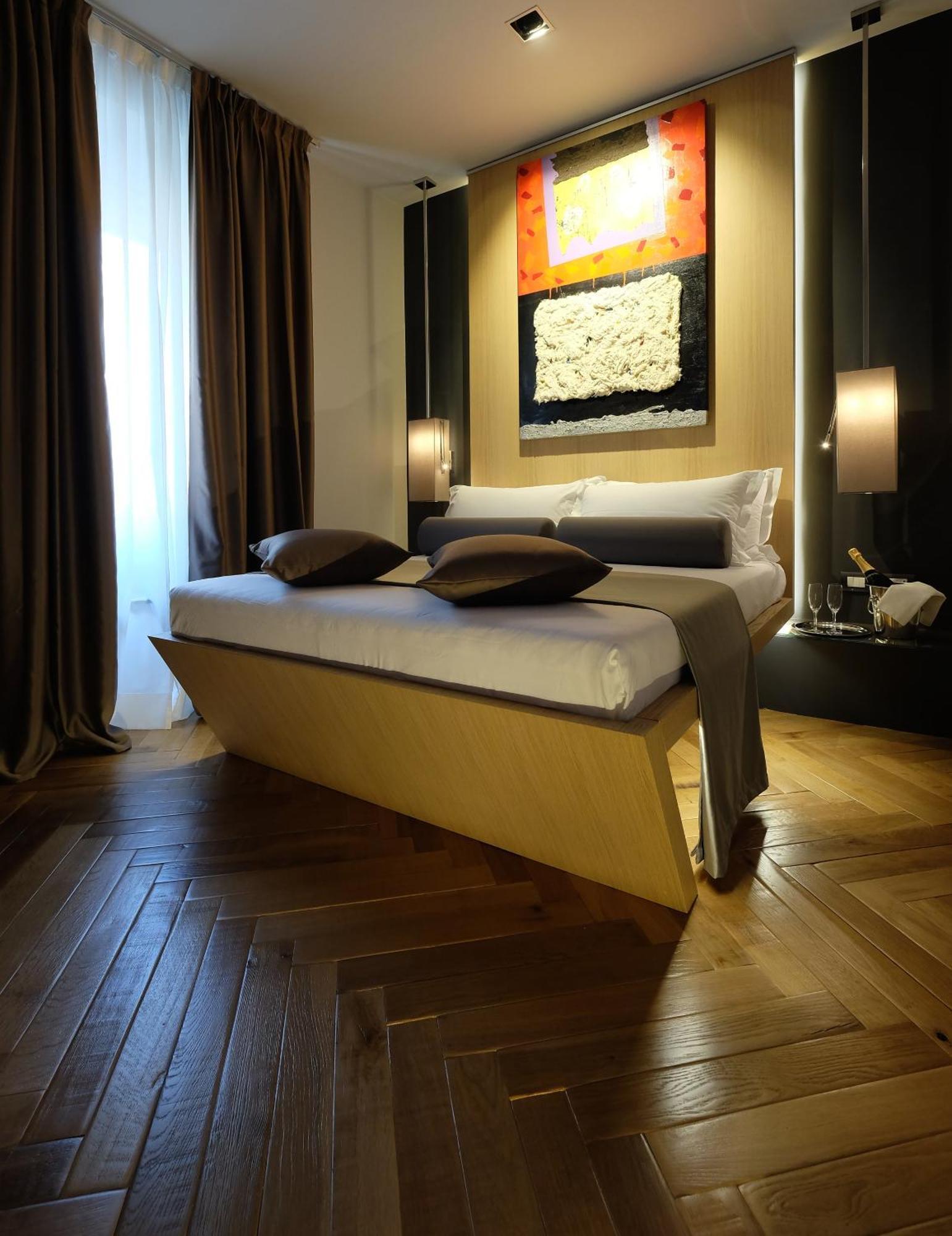 Superior Double Room with City View