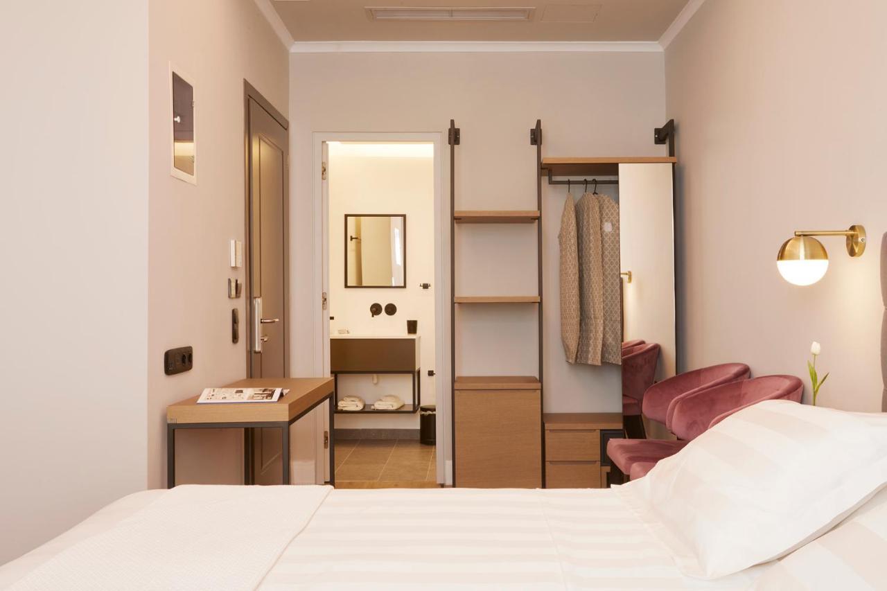 Superior Double Room with Urban View