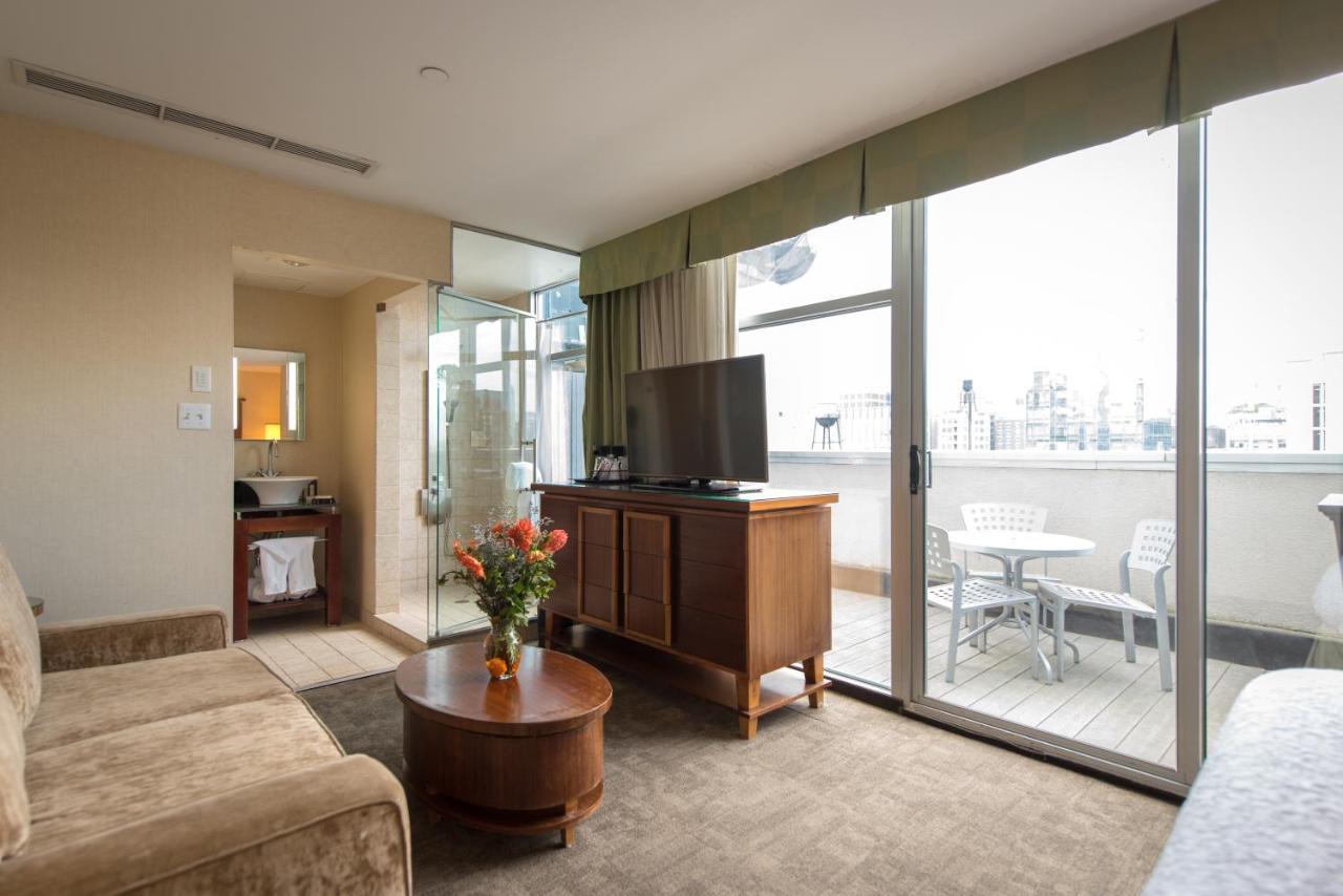 King Suite