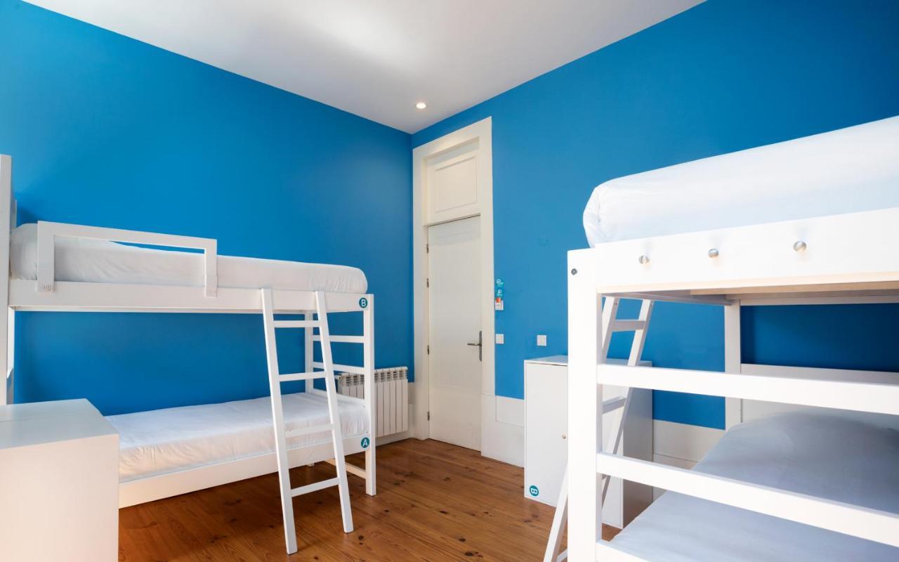 Bed 4-Bed Female Dormitory Room