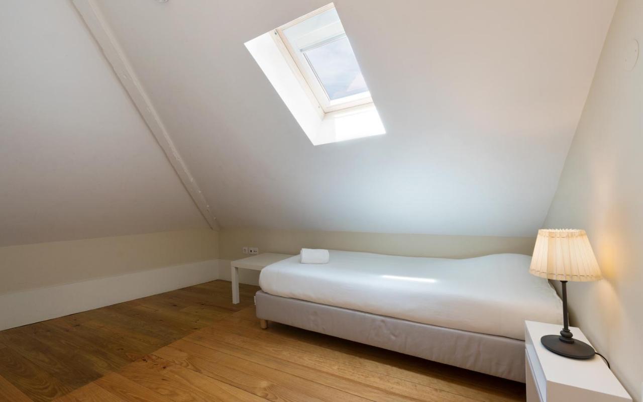 Twin Room Shared Toilet