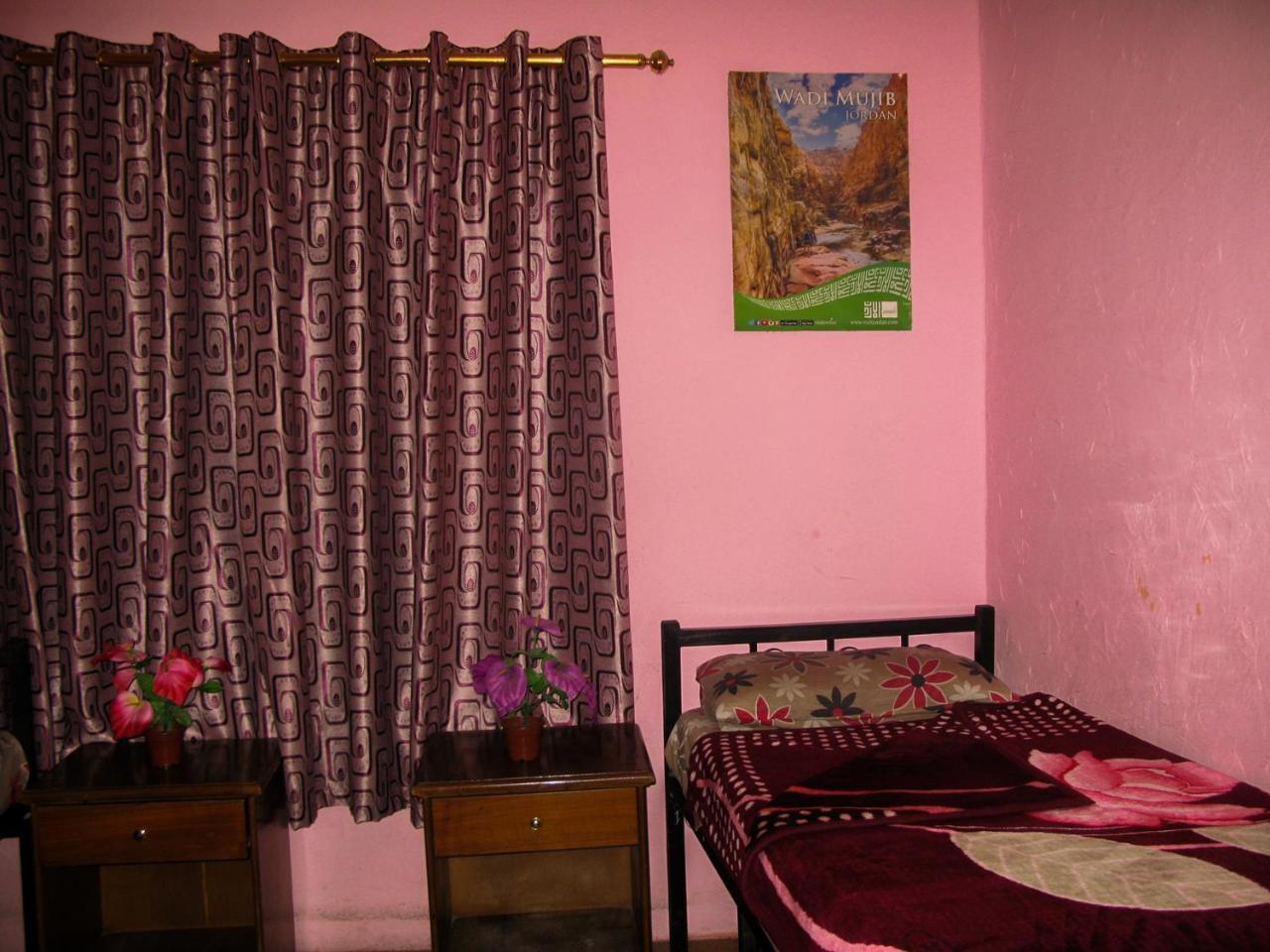 Twin Room with Shared Bathroom