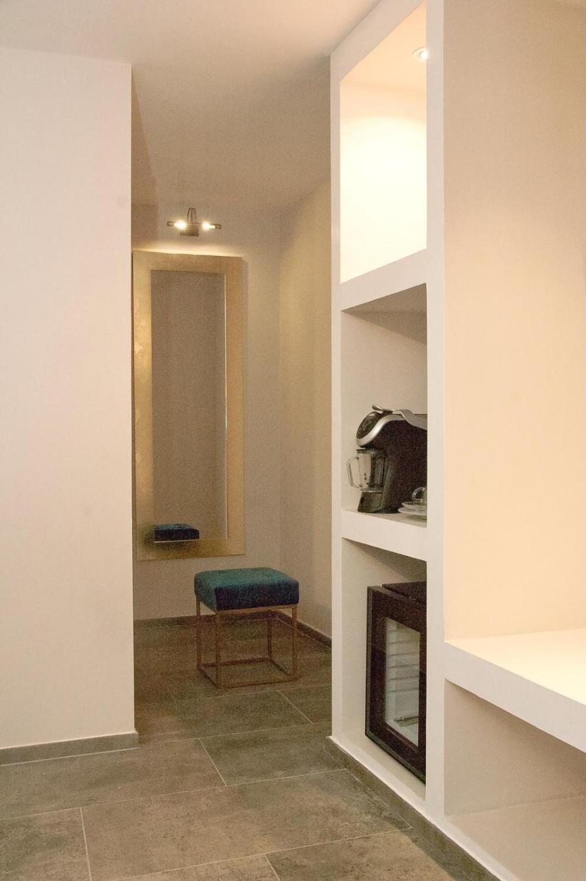 Double Room,776103820:JPEG