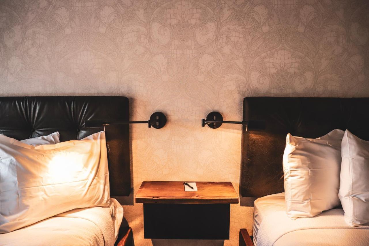 Queen Room - Disability Access