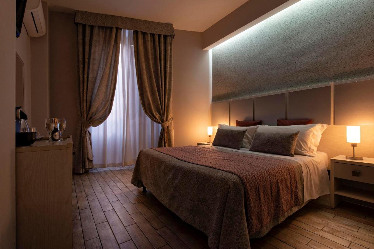 Double or Twin Room,775739707:JPEG