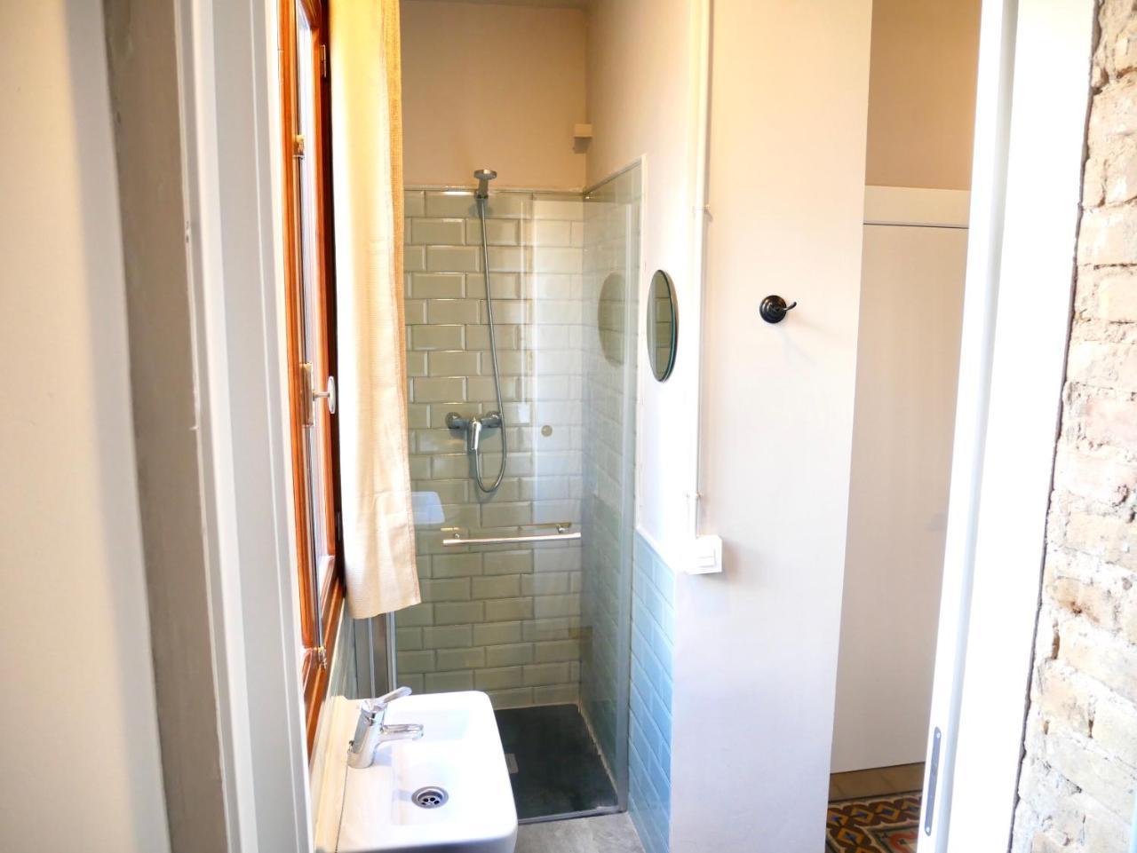 Twin Room with Private Bathroom