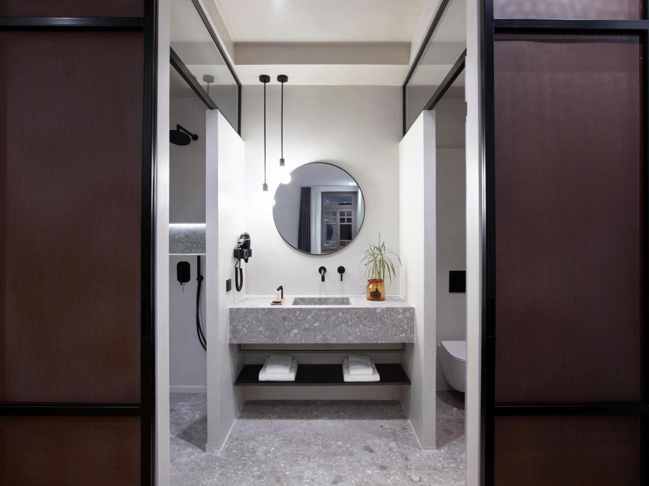 Semi-Ground Floor Family Room (4 Adults),776705770:JPEG