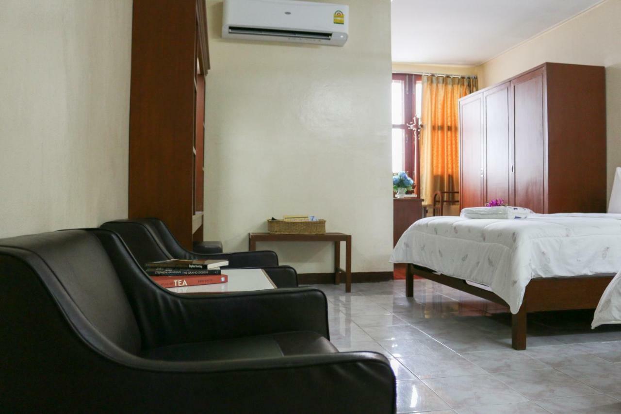 Standard Queen Room with Two Queen Beds