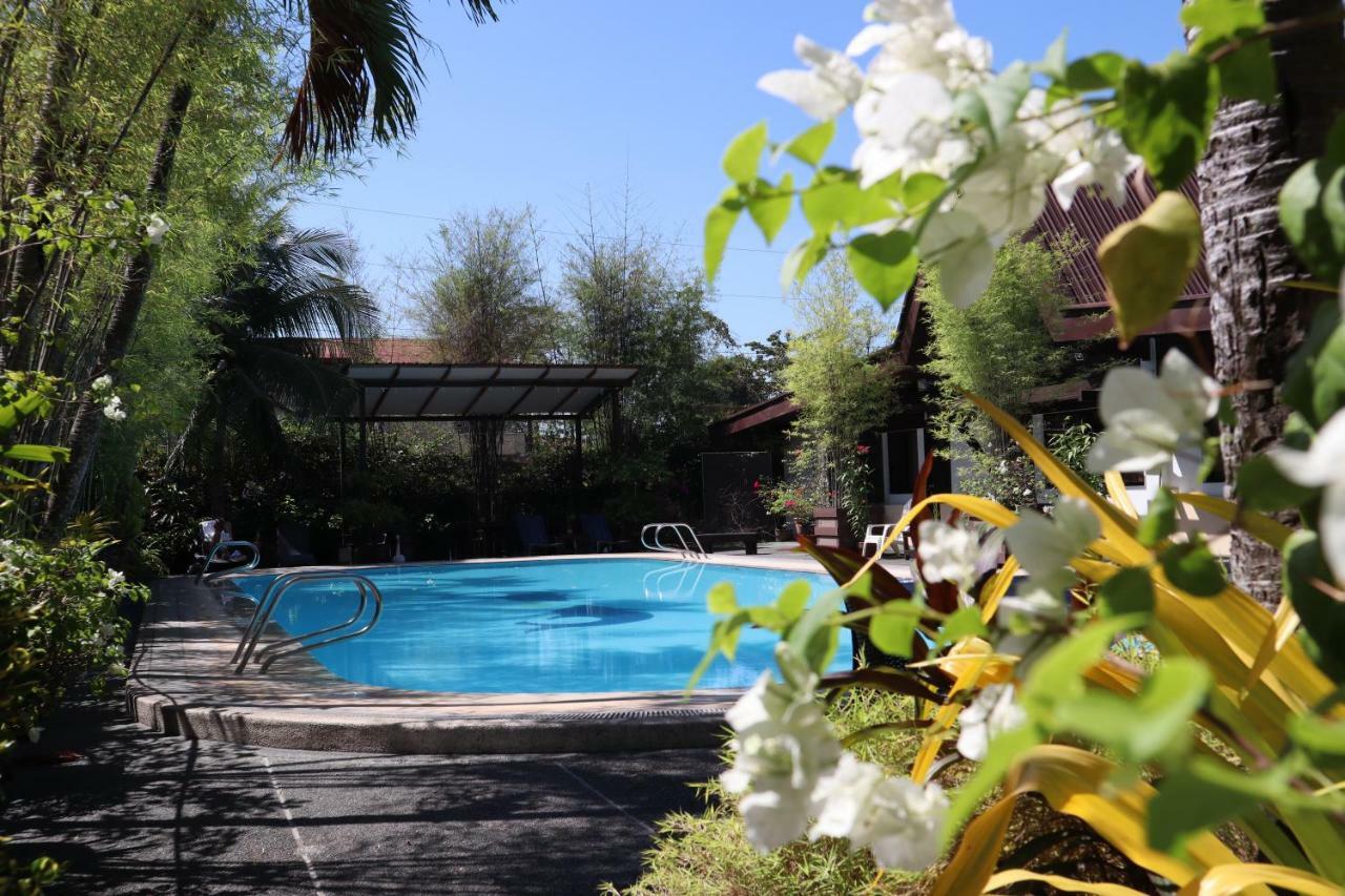 Poolside Executive Double Room