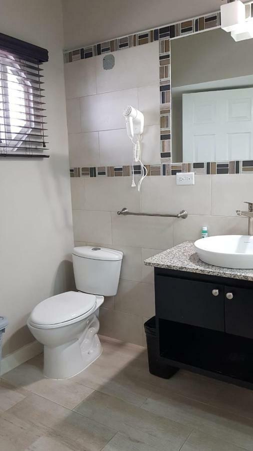 Deluxe Family Suite