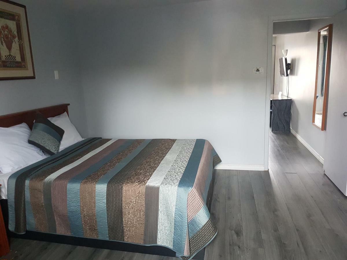 Two-Bedroom room,1633700406:JPEG