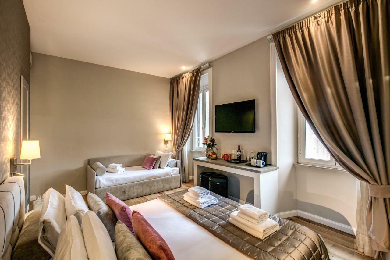 Superior Triple Room