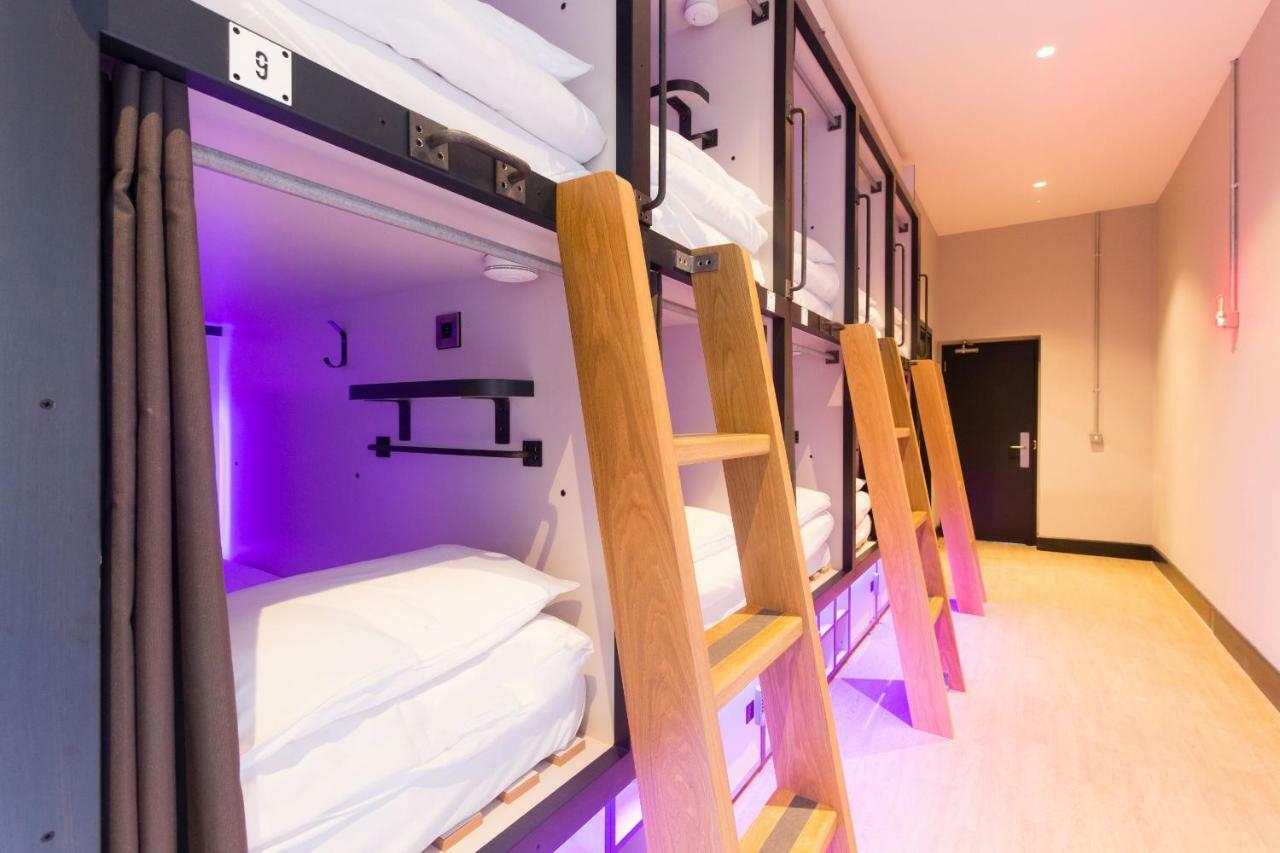 Pod in a 10-Bed Female Dormitory