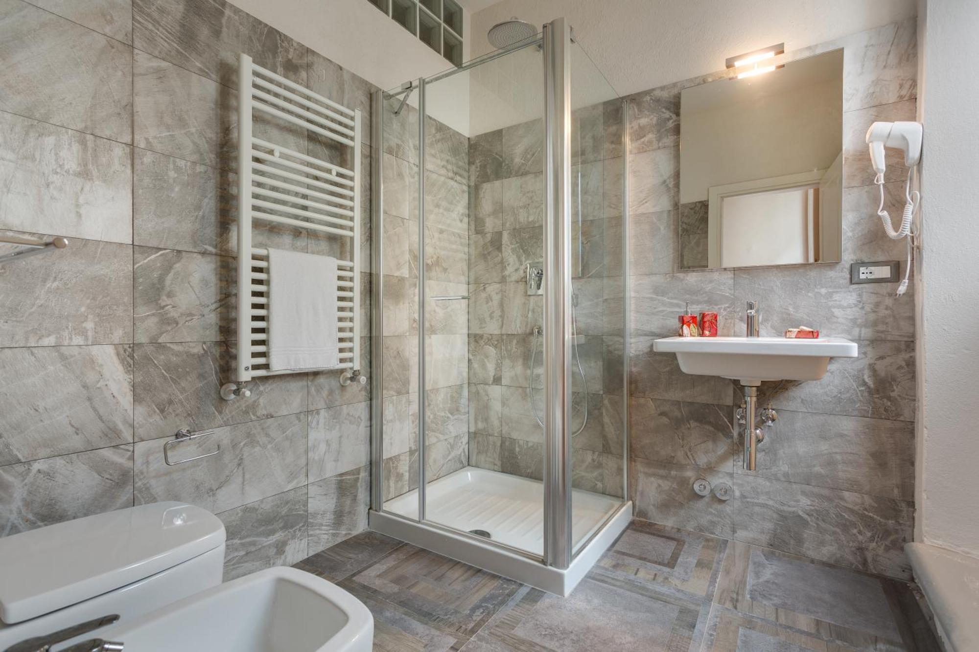 Superior Triple Room (Raffaello)