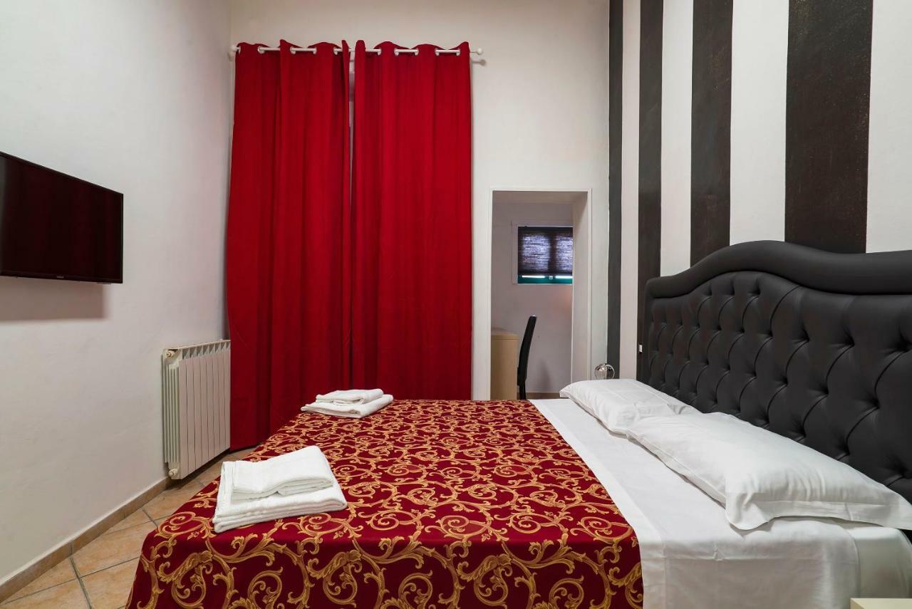 Double Room Private Bathroom