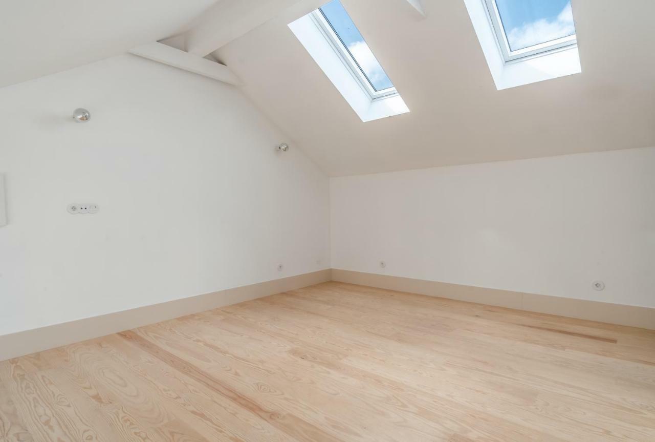 Duplex Apartment 5th Floor