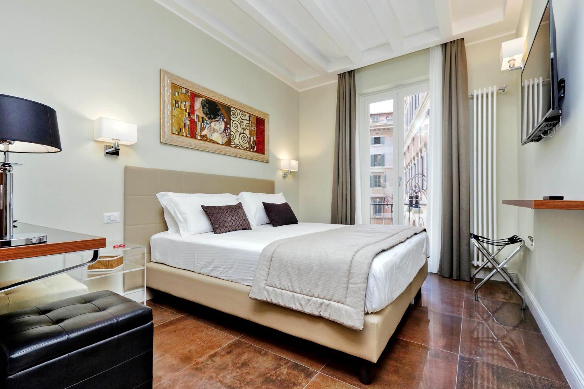 Deluxe Double or Twin Room City View