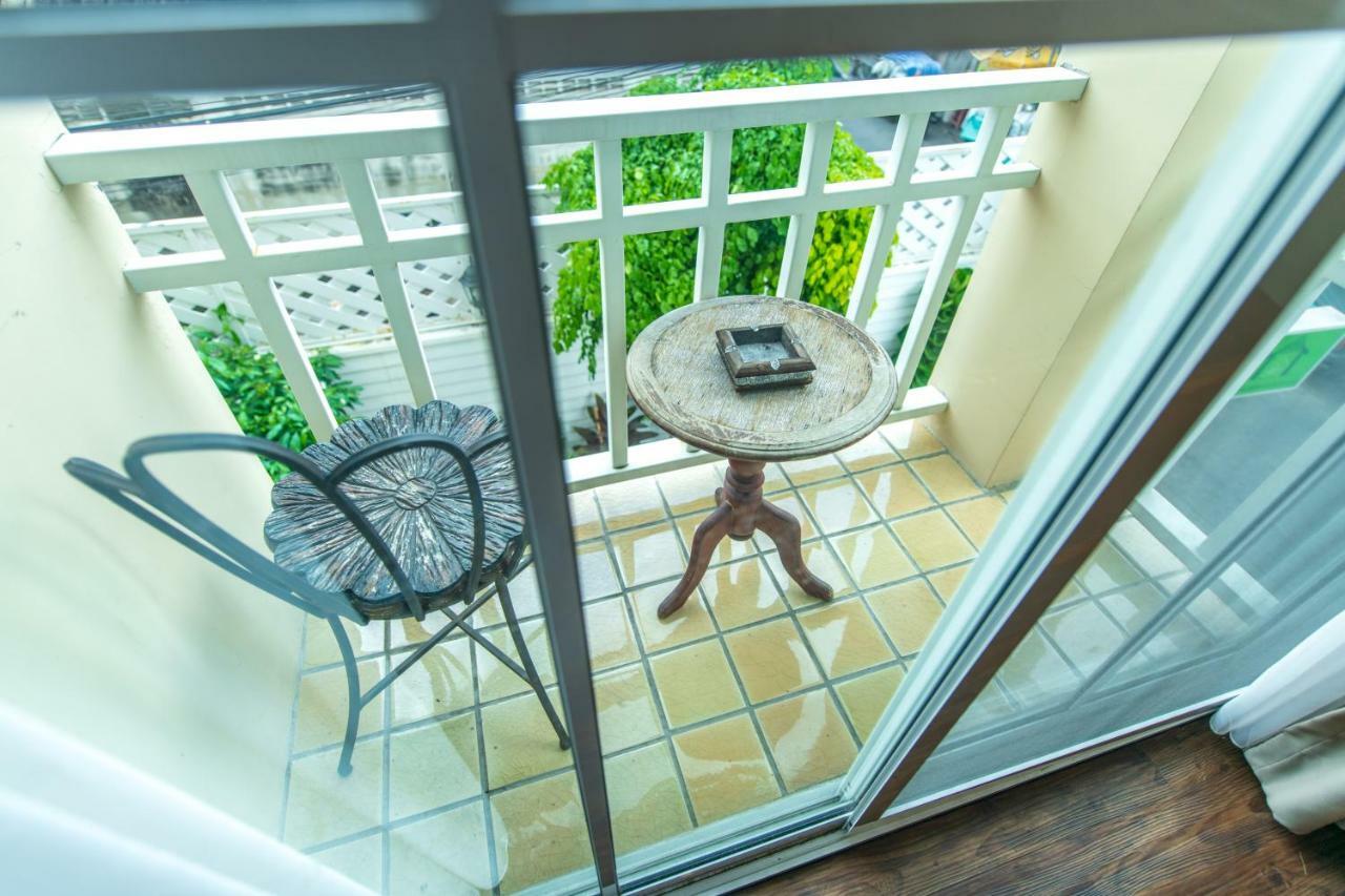 King Suite with Balcony
