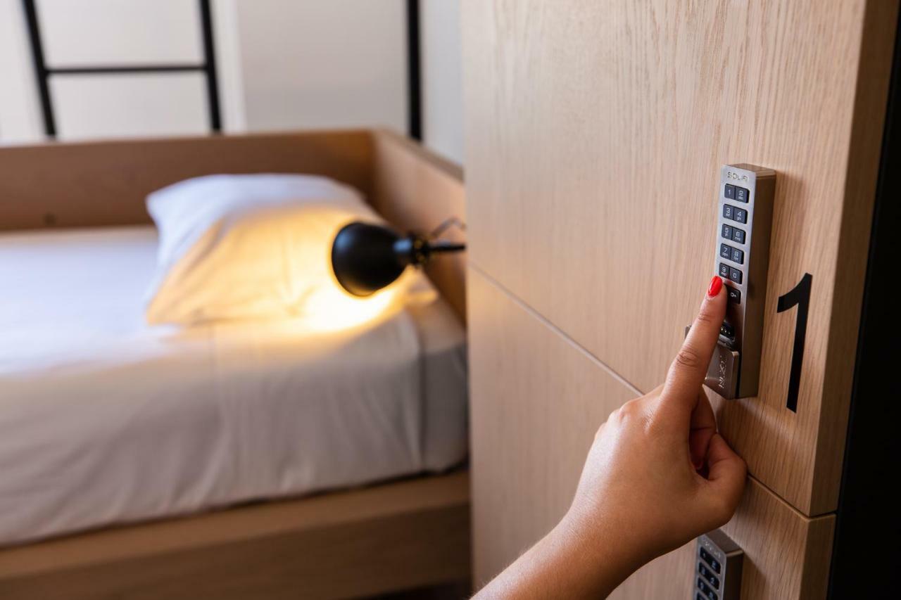 Bed in 6-Bed Mixed Dormitory Room