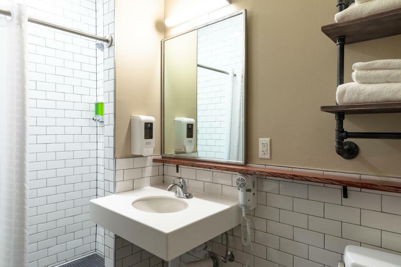 Private Queen & Bunks Ensuite