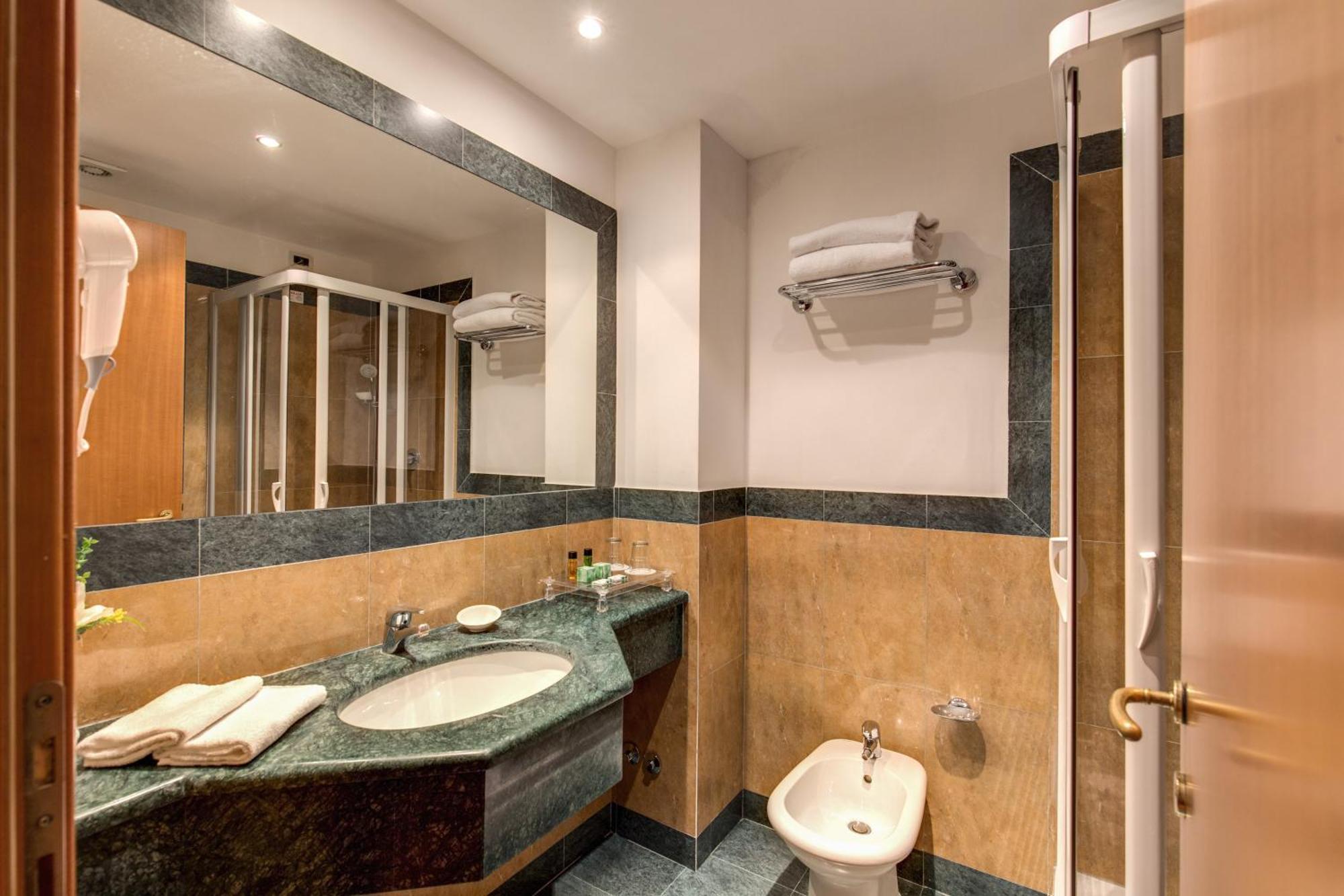 Double or Twin Room Balcony