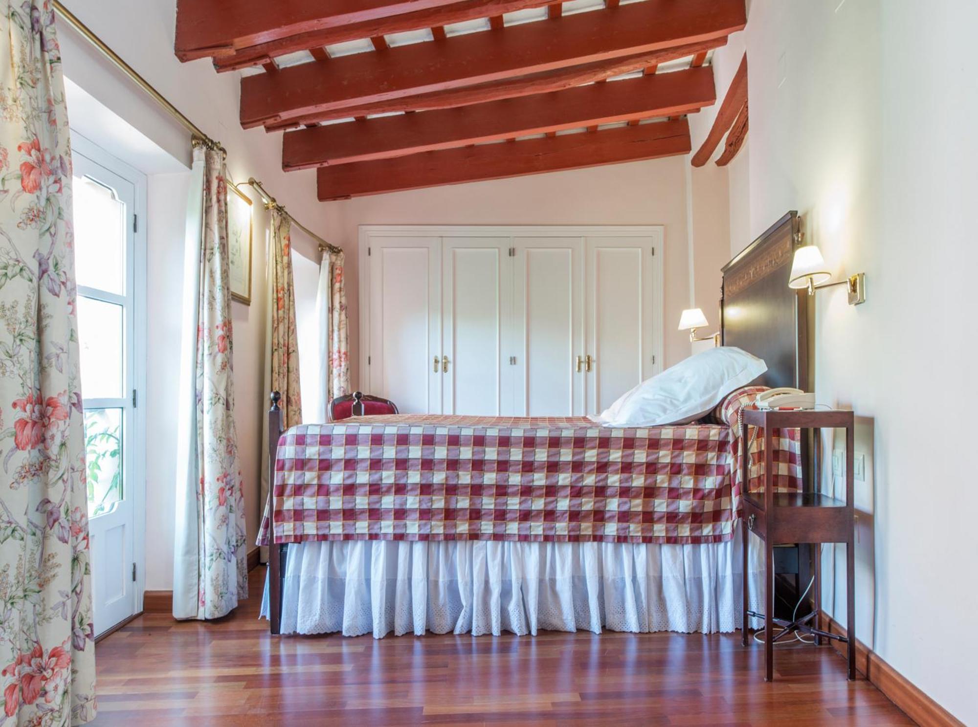 Double Room with Spa Bath