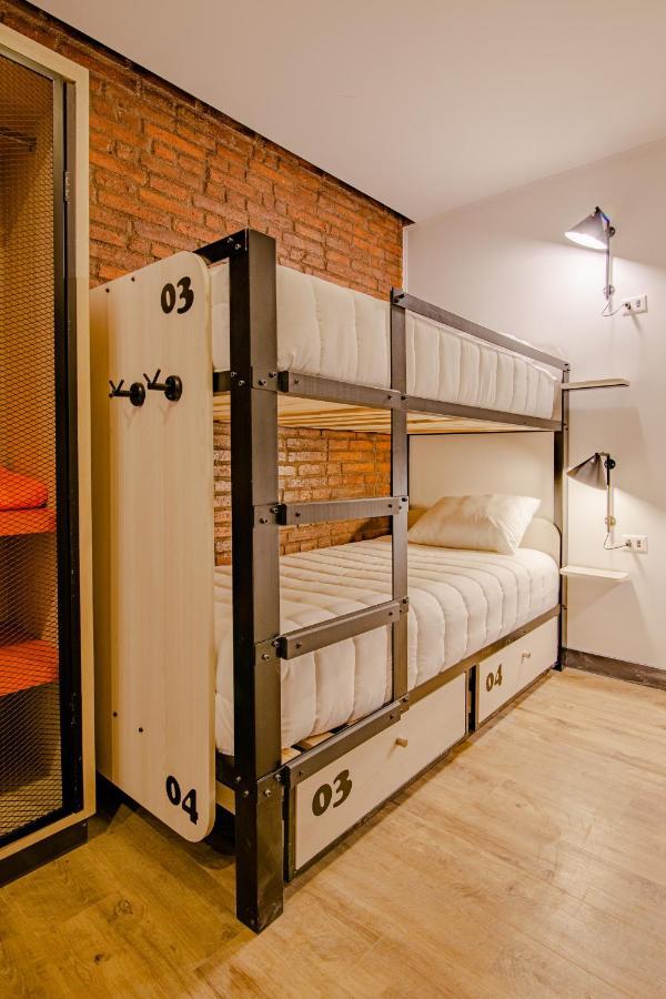 Single Bed 4-Bed Dormitory Room