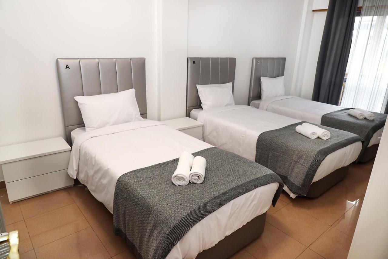 Single Bed Mixed Dormitory Room,943778857:JPEG