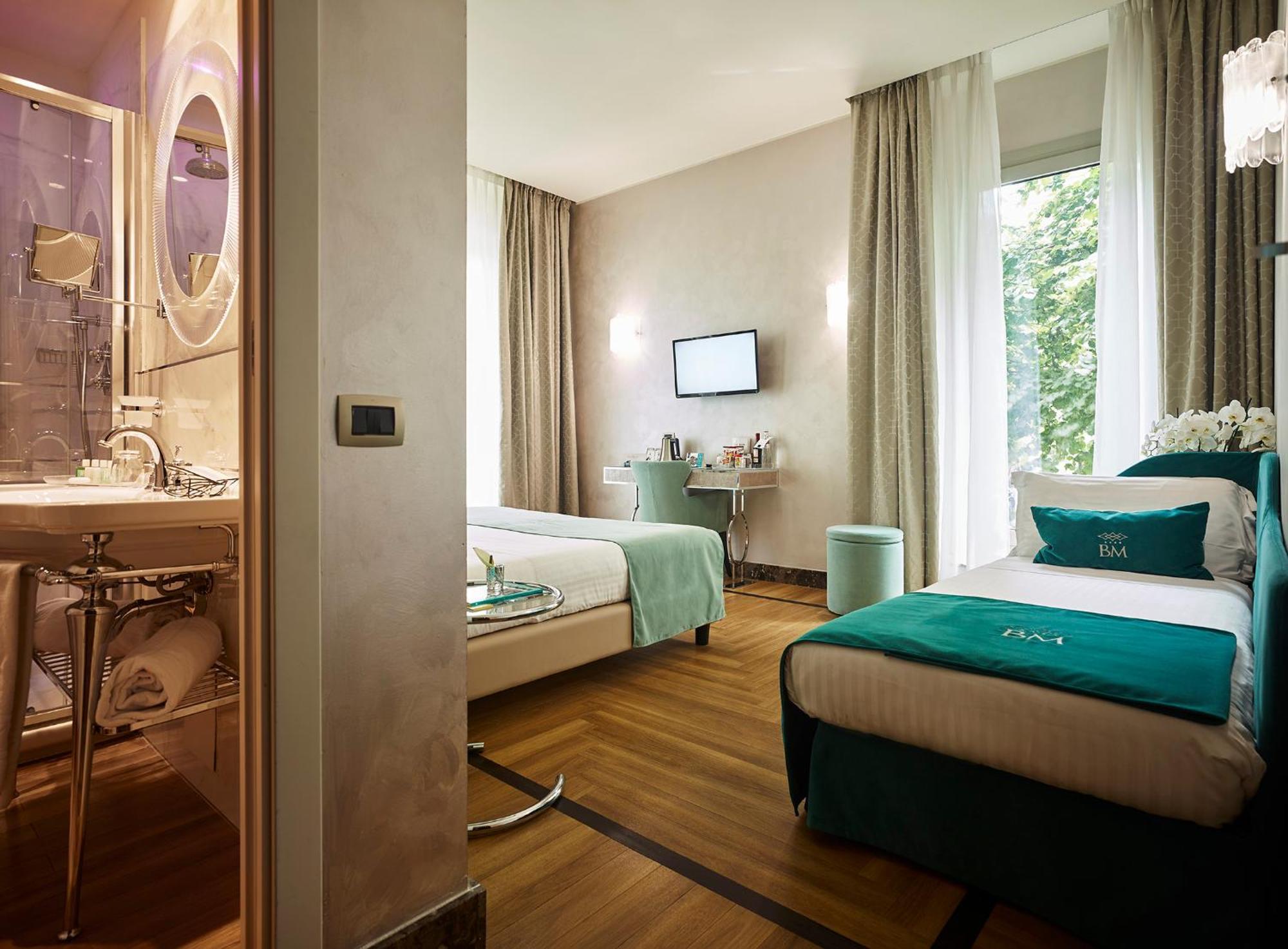 Triple Room,1446348151:JPEG